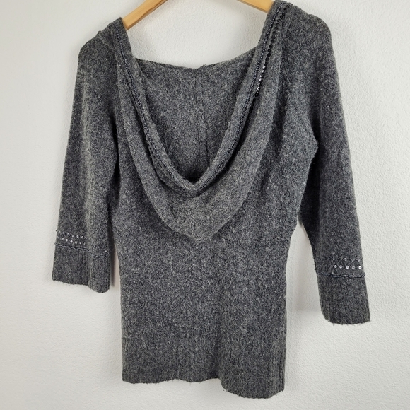 BKE gray wool sequin vneck sweater - Picture 8 of 9